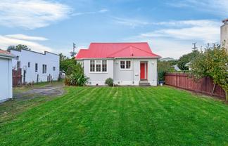 14 St James Avenue, Boulcott