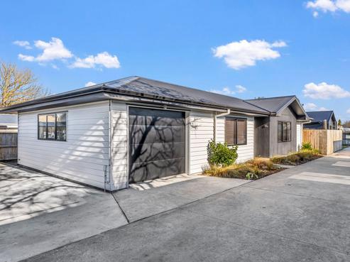 16A De Lautour Road, Kaiti