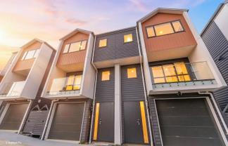 8/6 Woodhouse Place, West Harbour