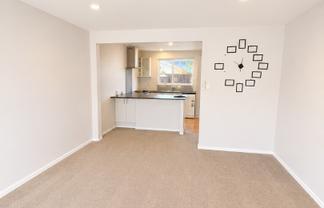 2/449 Armagh Street , Linwood