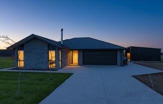 12 Edgeworth Road, Darfield