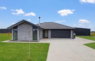 12 Edgeworth Road, Darfield