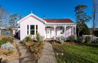36 Pensher Street, Lawrence