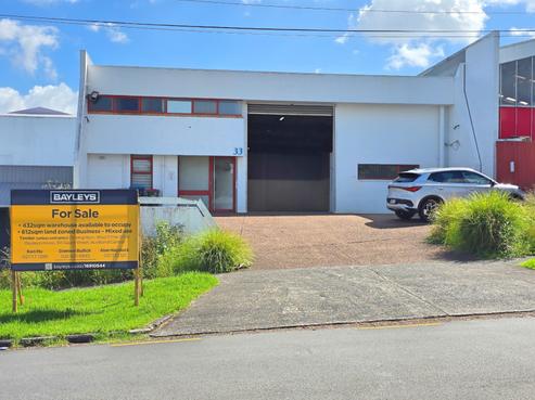 33 Leslie Avenue, Sandringham