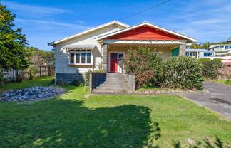 24 Rimu Street, STRANDON