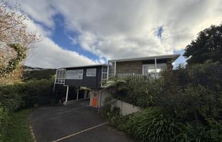 105 Dowse Drive, Maungaraki