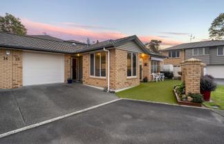 13/17 Simmonds Grove, Greerton