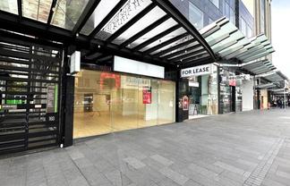 AFFORDABLE BROADWAY RETAIL OPPORTUNITY
