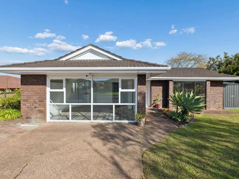 112 Mirrabooka Avenue, Botany Downs
