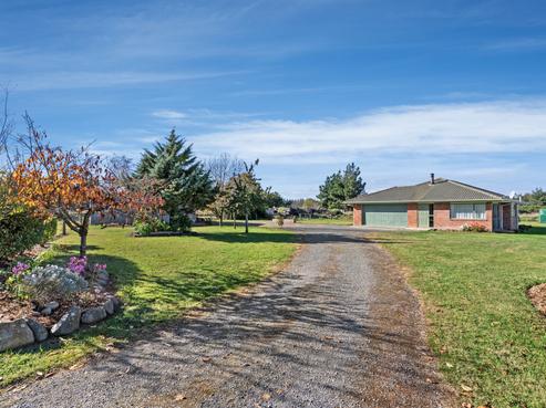 714 Courtenay Road, Darfield