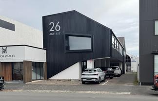 Versatile First Floor Office - Motivated Landlord!