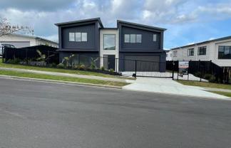 6 Hutukawa Drive, Beachlands