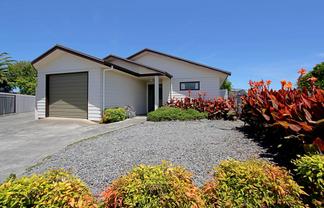 112a Clarence Cox Crescent, Pirimai