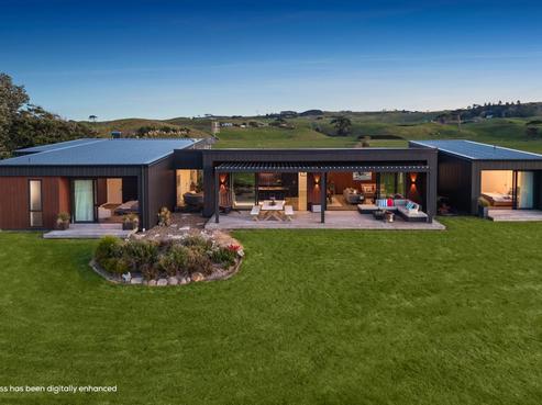 561 Kohekohe-karioitahi Road, Pollok