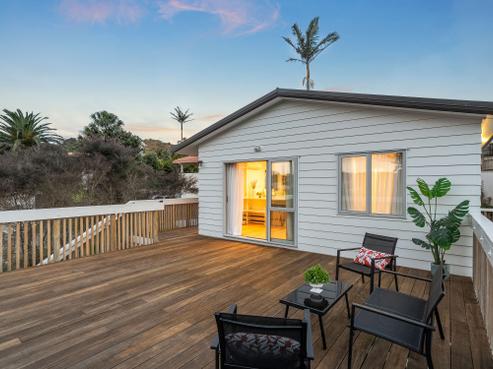 11B Queenstown Road, Hillsborough
