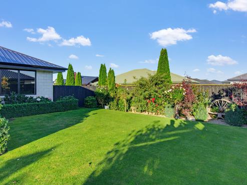 13A Charlesworth Drive, Allenton