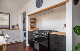 403 McArthur Road, Alexandra