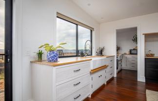 403 McArthur Road, Alexandra