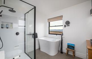 403 McArthur Road, Alexandra