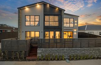 1-4/31 Akoranga Drive, Northcote
