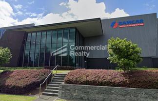 1,755Sqm Warehouse & Office In Highbrook