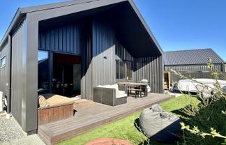 7 Cairnmuir Street, Wanaka