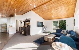4194B Great North Road, Glendene