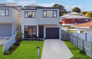 84B West Harbour Drive, West Harbour