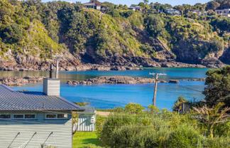 76 Great Barrier Road, Oneroa