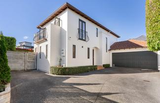 12A Appleyard Crescent, Meadowbank