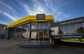 Large Format Showroom