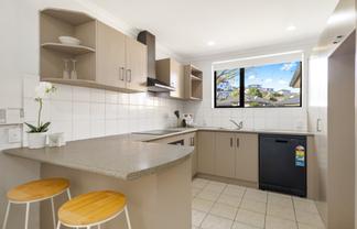 185 Keri Vista Rise, Papakura