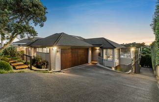 402 Riddell Road, Glendowie