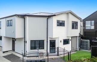 25A Leaver Place, Weymouth