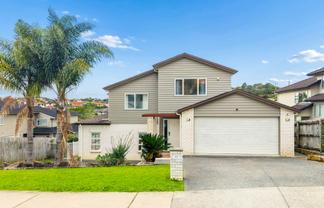 12 Mural Place, Greenhithe