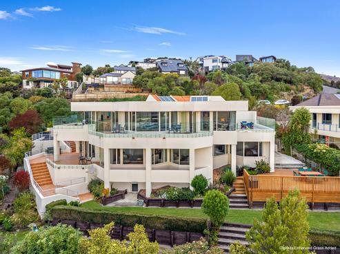126 Cannon Hill Crescent, Mount Pleasant