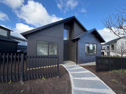 39 Kikorangi Drive, Wainui