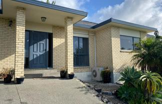 23 Roberta Crescent, Orewa