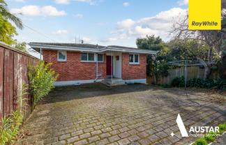 Auckland - Address withheld