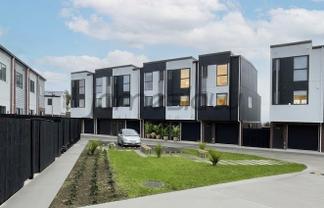 6/798 Chapel Road, Flat Bush