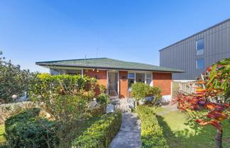 1/37 Turama Road, Royal Oak