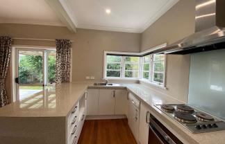 15 St Ronans Avenue, Waterloo