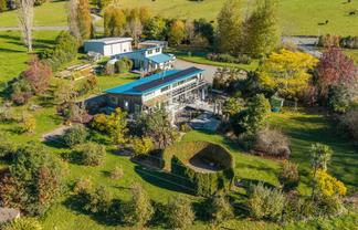 294 Pigeon Valley Road, WAKEFIELD