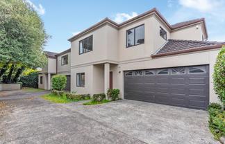 23B Seccombes Road, Epsom