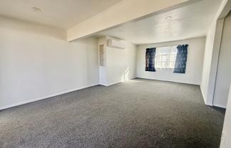 86 Shakespeare Avenue, Trentham