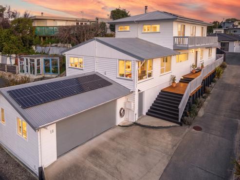 18 Nathan Avenue, Paraparaumu Beach
