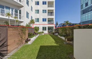 2/12 Maunganui Road (The Beaumont), Mount Maunganui