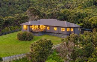 281 J Tolhopf Road, Puhoi