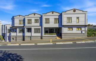 1C/105 Victoria Road, Devonport