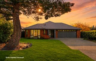 160 Port Hills Road, Heathcote Valley
